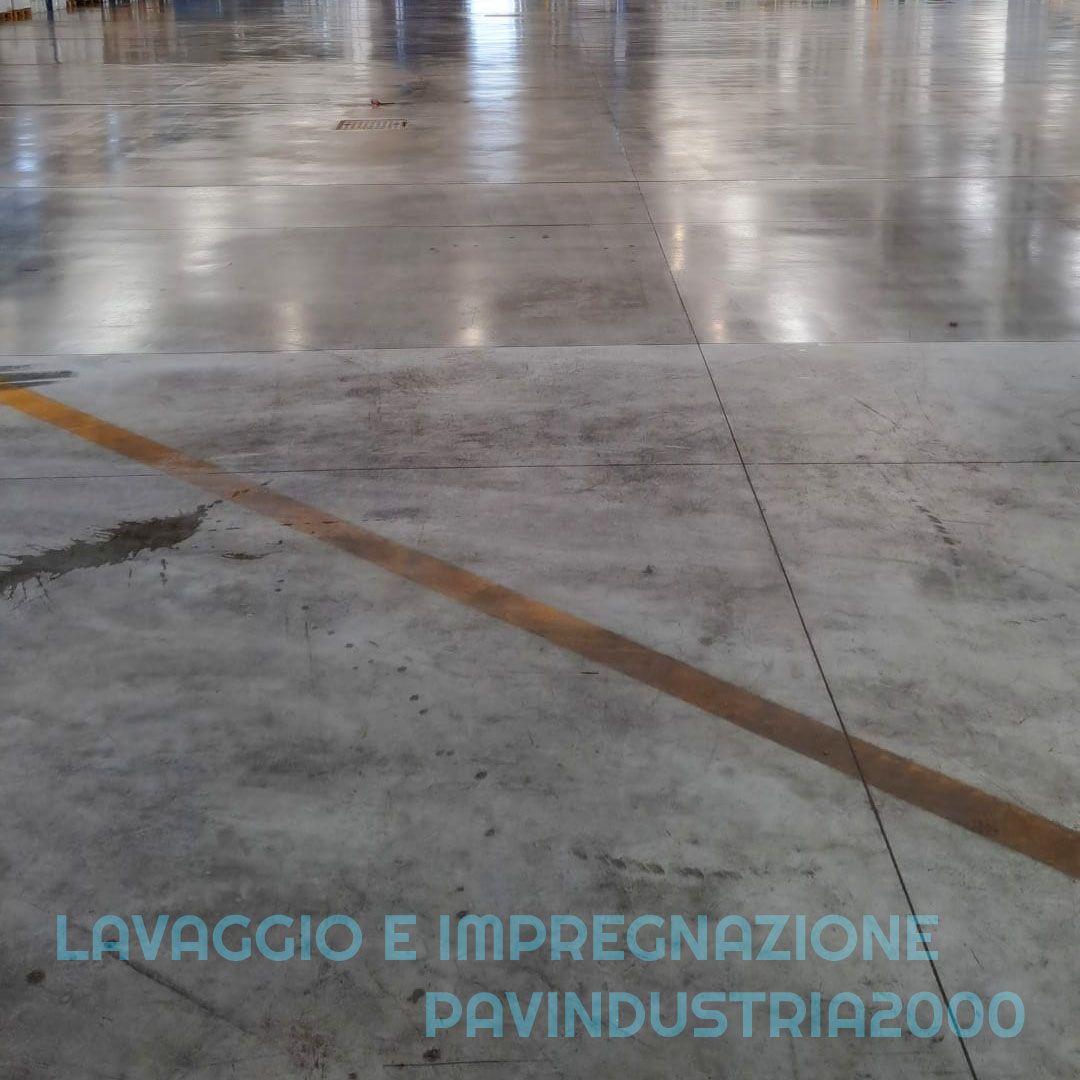Lavaggio pavimenti industriali - Pavindustria 2000